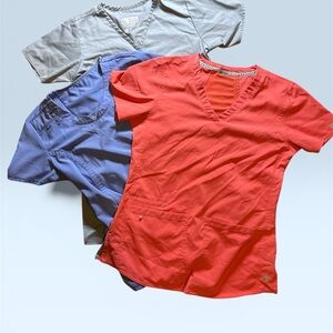 WonderWink Gray Scrub Top